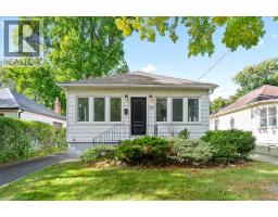 135 DEANE Avenue, oakville, Ontario