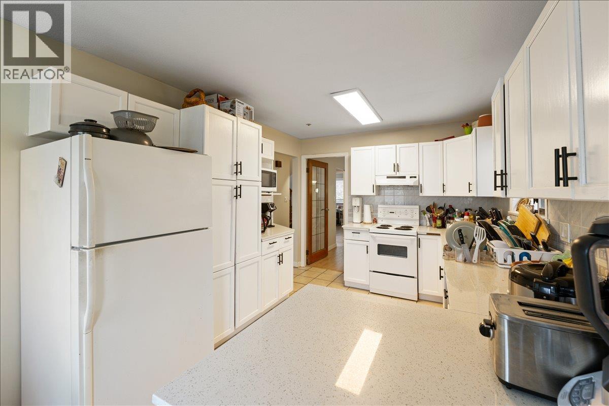 1375 E 18th Avenue, Vancouver, British Columbia  V5V 1H5 - Photo 14 - R3174168