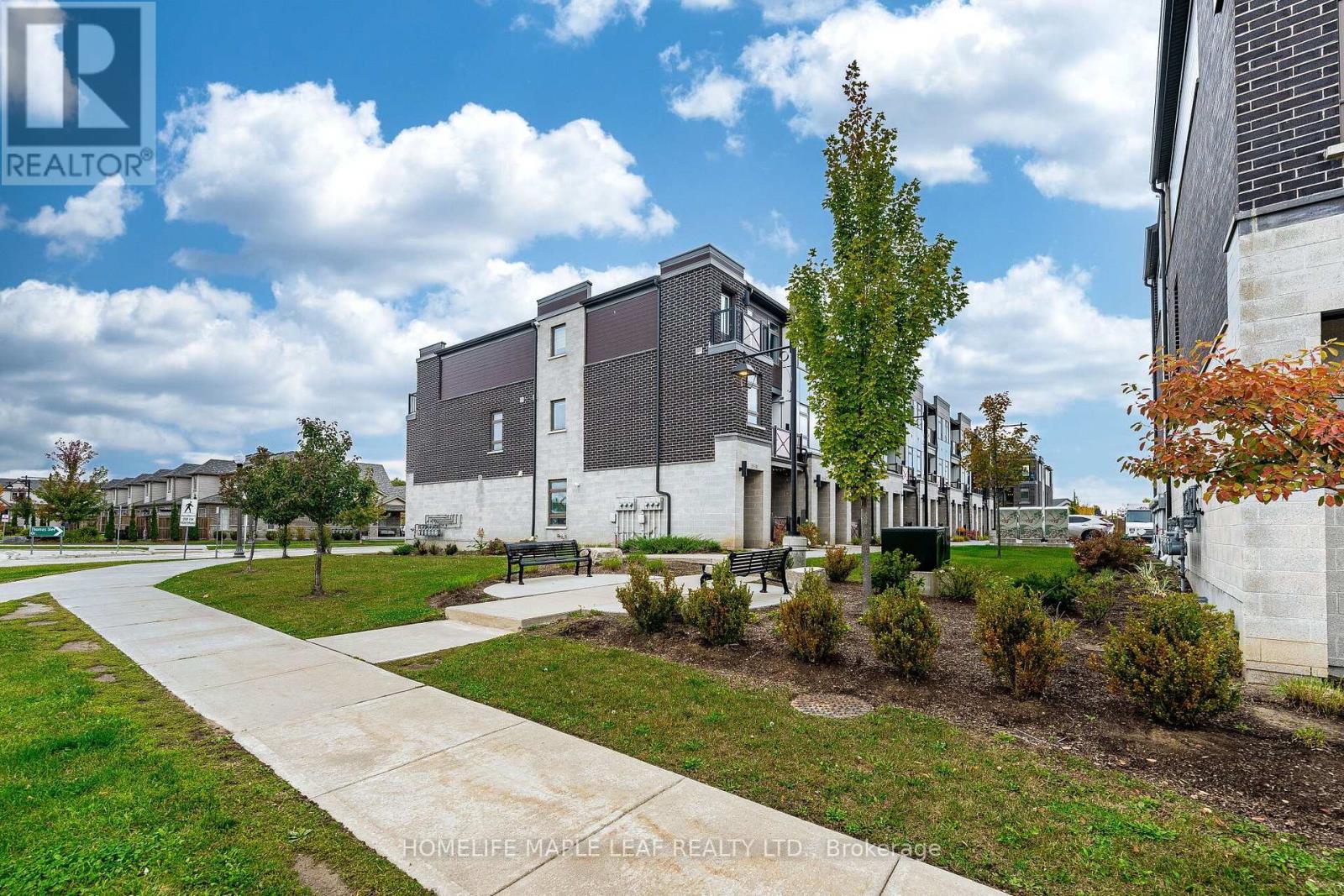 2b - 155 Thomas Slee Drive, Kitchener, Ontario  N2P 0J8 - Photo 5 - X13826242