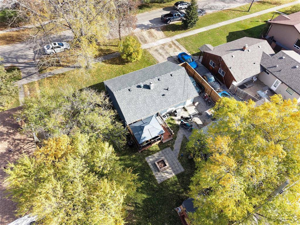 632 Stewart Street, Winnipeg, Manitoba R2Y 1N9 - Photo 1 - 202625643