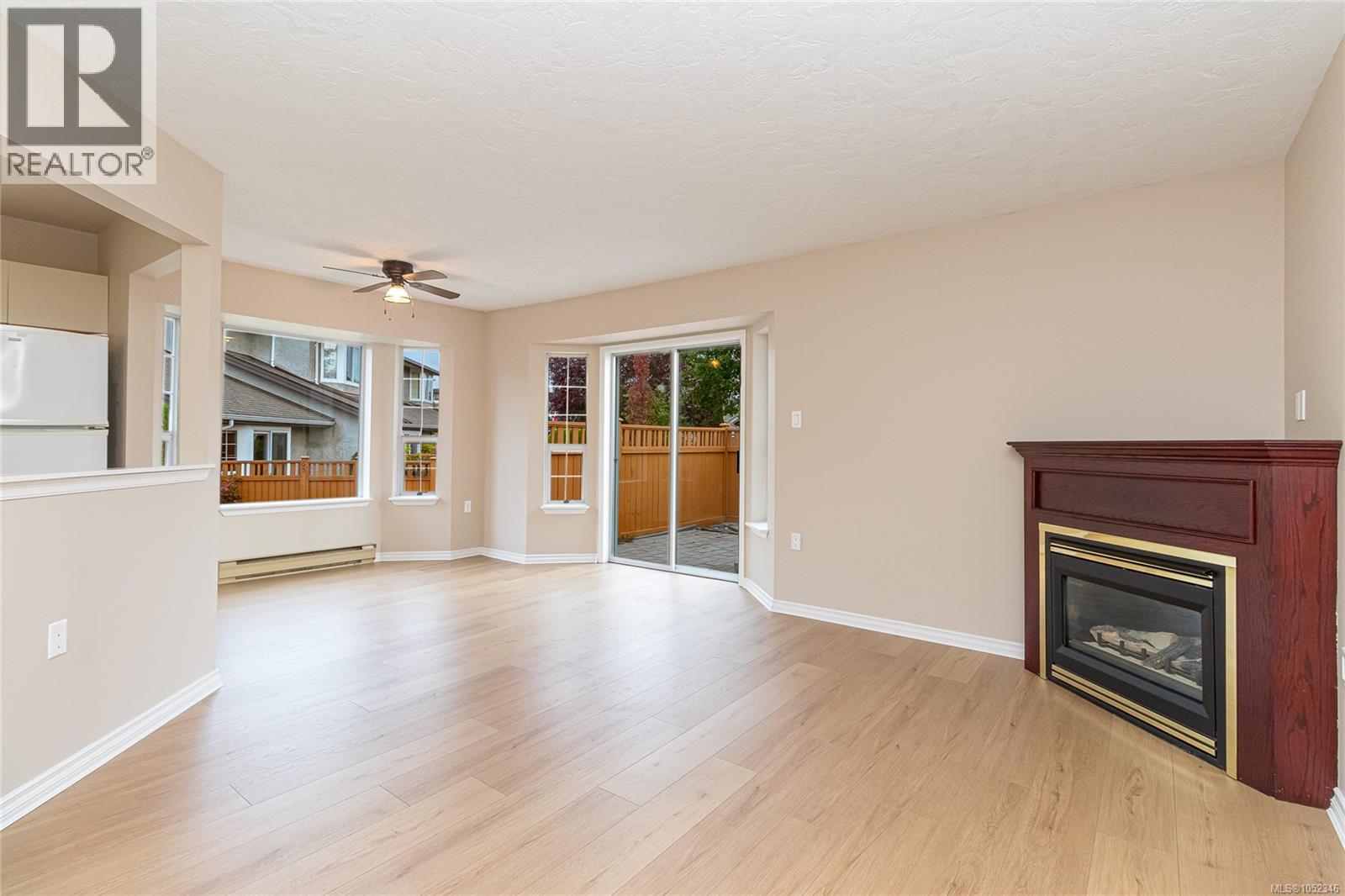 63 2070 Amelia Ave, Sidney, British Columbia  V8L 4X6 - Photo 11 - 1052346