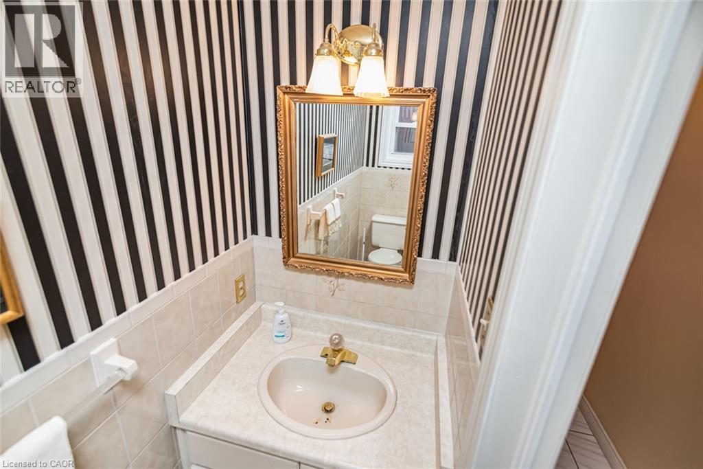 318 Cavendish Drive, Ancaster, Ontario  L9G 4T5 - Photo 9 - 40870637