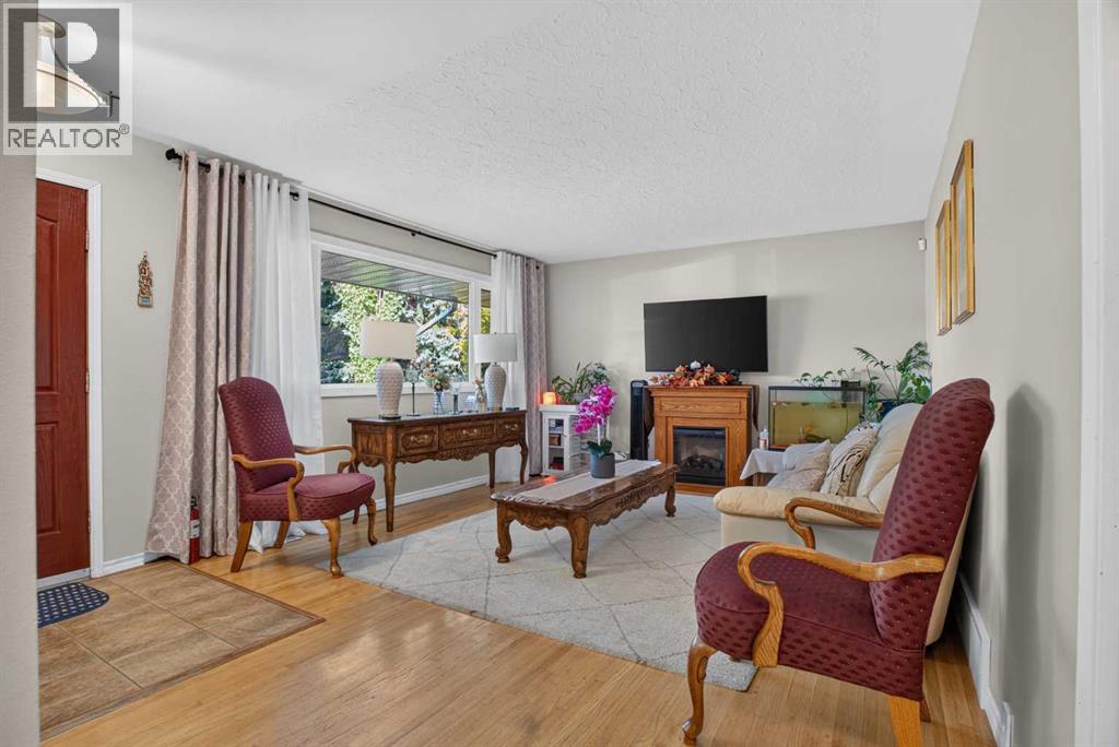4539 26 Avenue Sw, Calgary, Alberta  T3E 0P8 - Photo 6 - A2349432