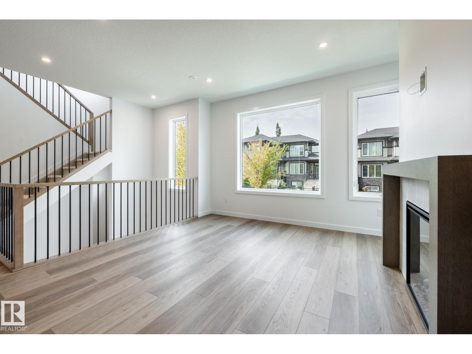 7443 May Common Nw Nw, Edmonton, Alberta  T6R 0X4 - Photo 17 - E4513375