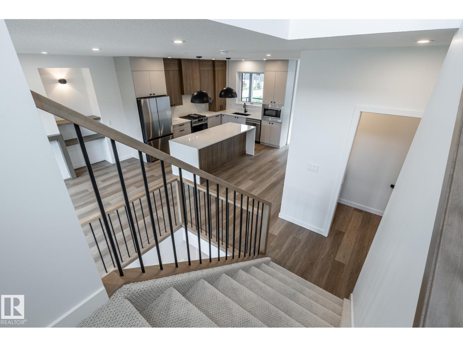 7443 May Common Nw Nw, Edmonton, Alberta  T6R 0X4 - Photo 24 - E4513375