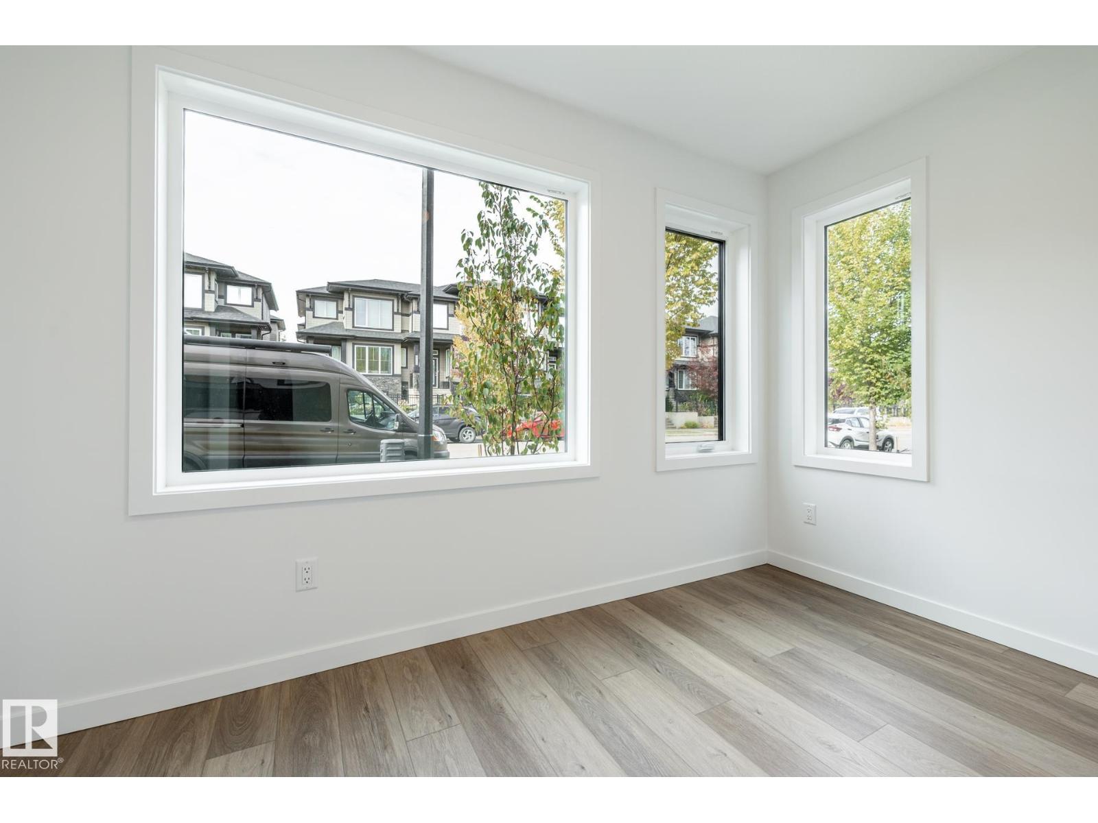 7443 May Common Nw Nw, Edmonton, Alberta  T6R 0X4 - Photo 47 - E4513375