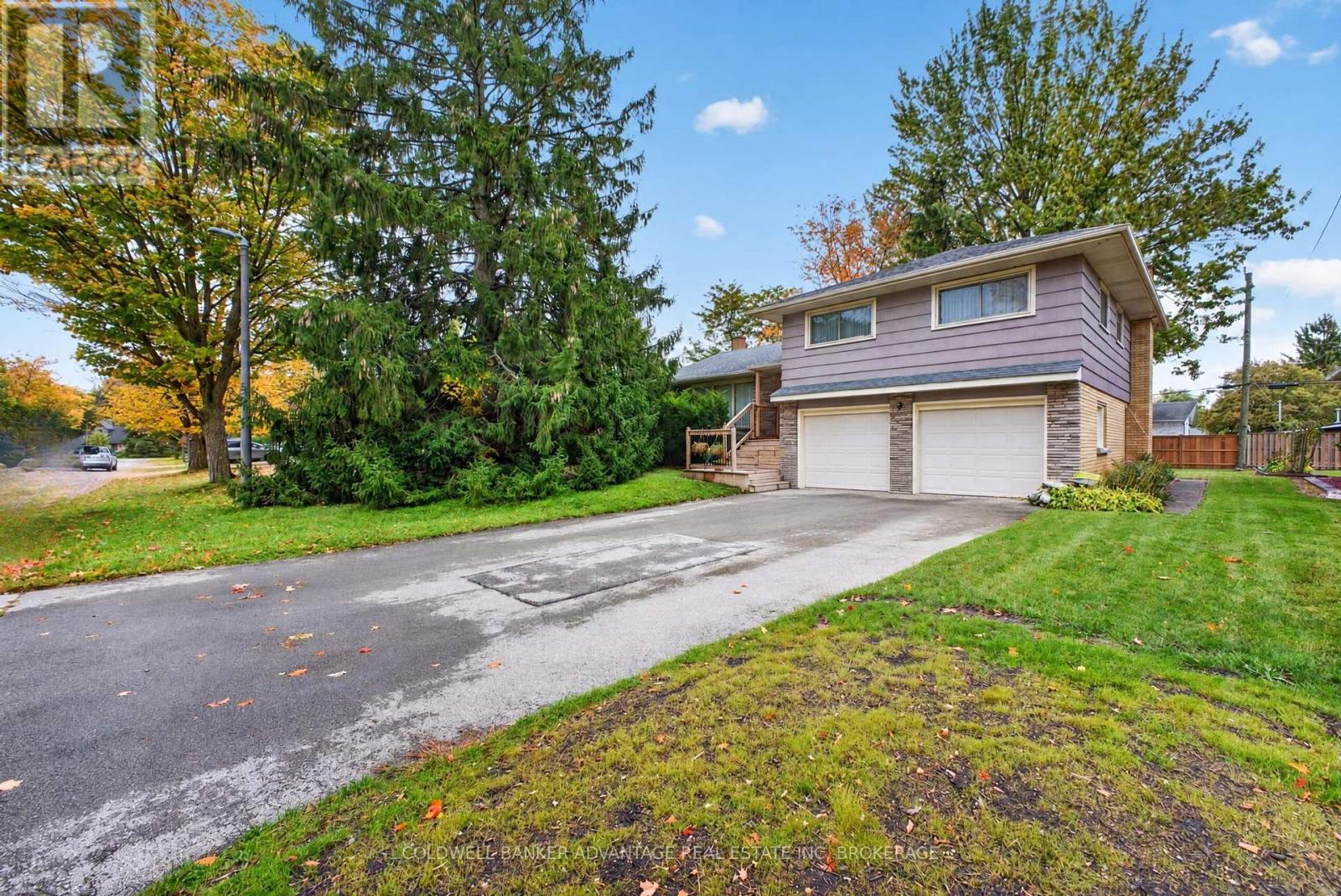 9 Springhead Gardens, Welland (Prince Charles), Ontario L3C 5A7 - Photo 3 - X14090552