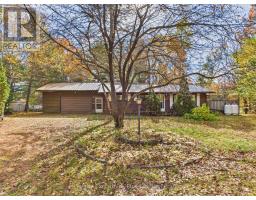 117 FOREST LAKE ROAD, Strong, Ontario