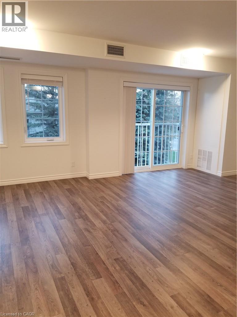 253 BROADWAY Street Unit# 203 (A1), Tillsonburg, Ontario