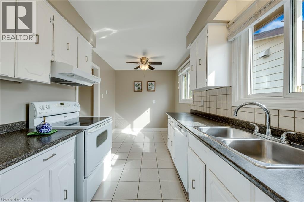 625 Belvenia Road, Burlington, Ontario  L7L 4Z3 - Photo 21 - 40868936