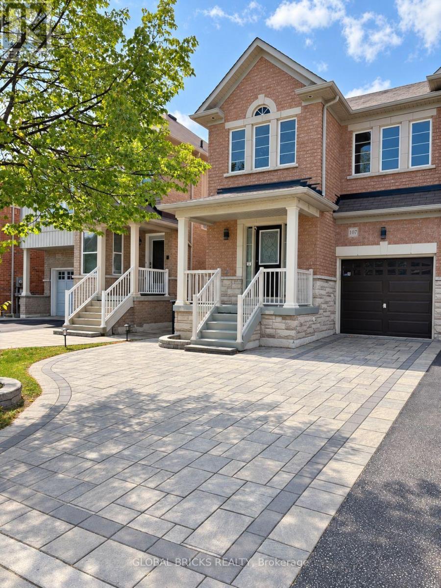 107 Win Timbers Crescent, Whitchurch-Stouffville, Ontario  L4A 0Z1 - Photo 3 - N14090594