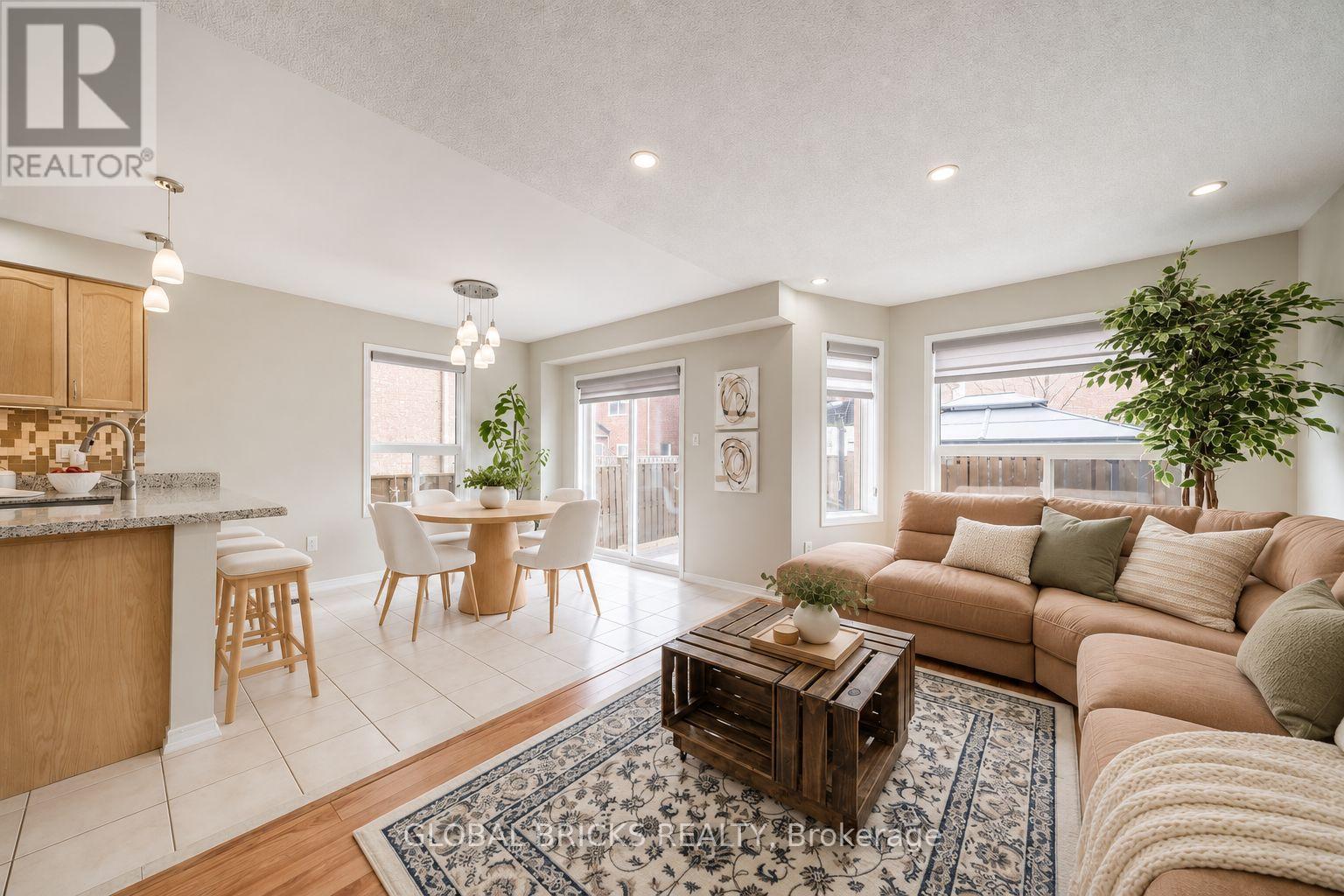 107 Win Timbers Crescent, Whitchurch-Stouffville, Ontario  L4A 0Z1 - Photo 8 - N14090594