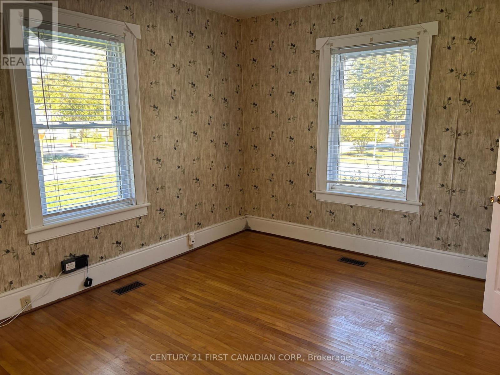 163 George Street, North Middlesex, Ontario  N0M 1A0 - Photo 27 - X14030854