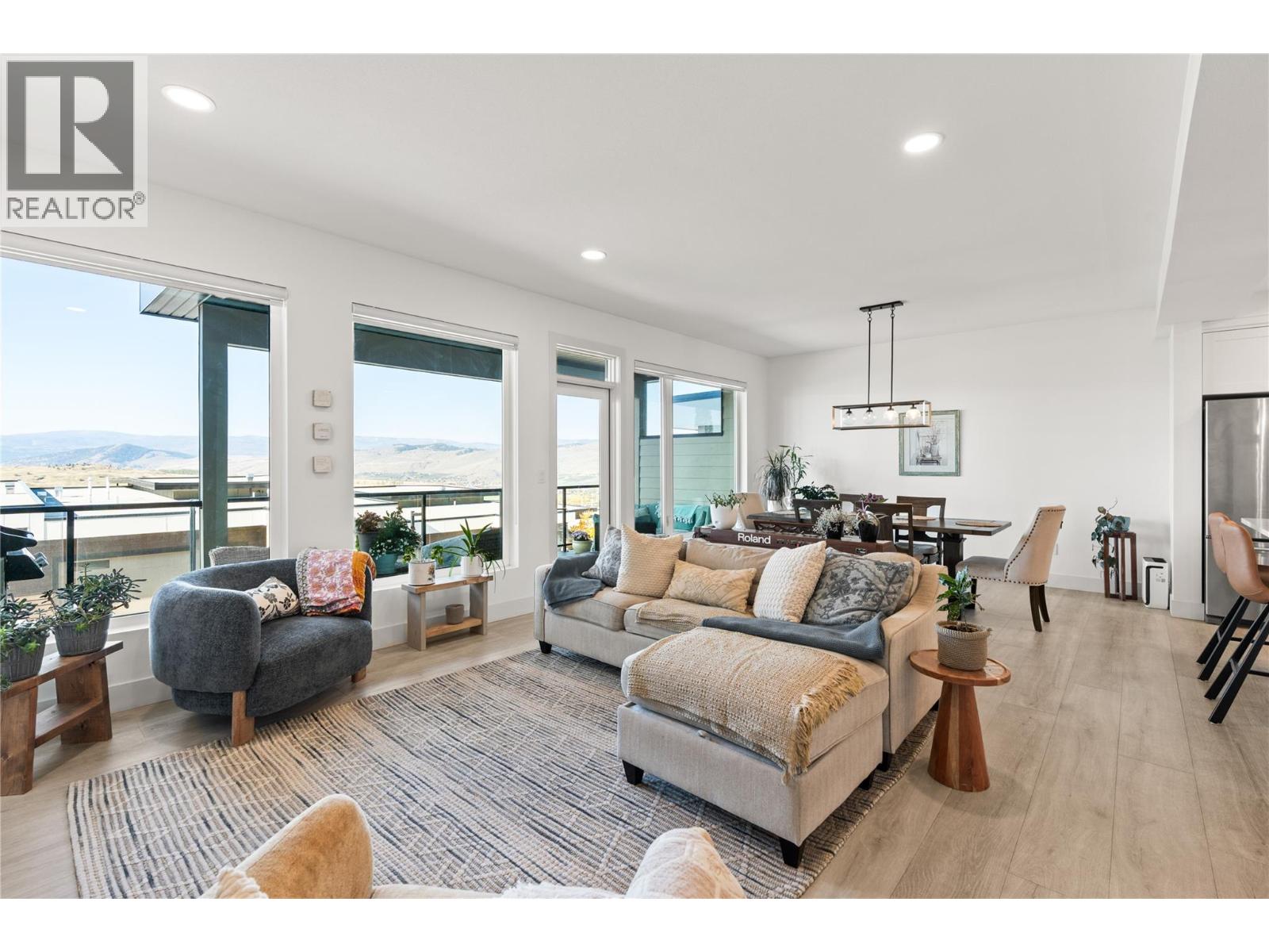 1000 Mt Robson Place Unit# 29