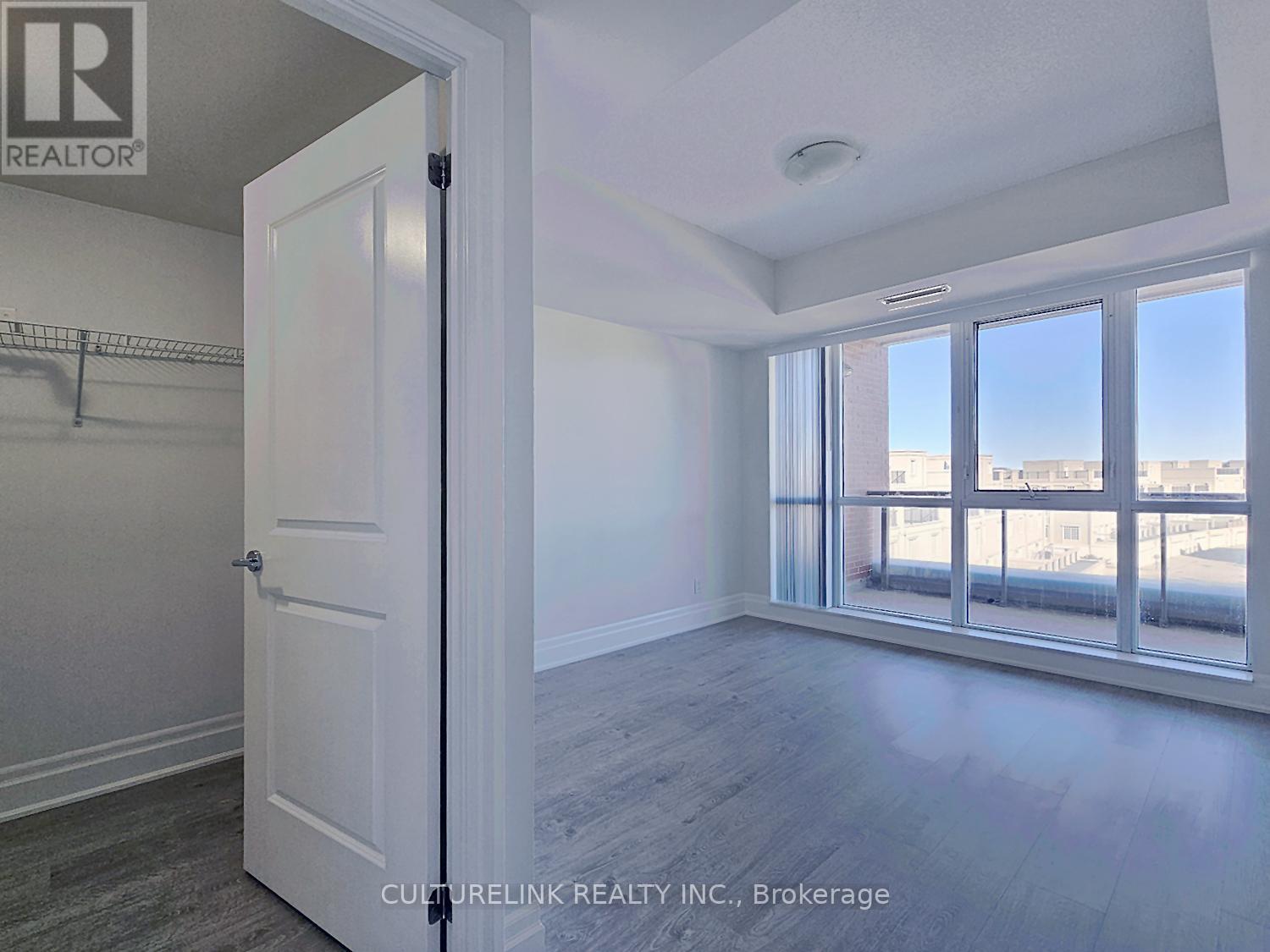 401 - 1 Upper Duke Crescent, Markham, Ontario  L6G 0B6 - Photo 10 - N14090636