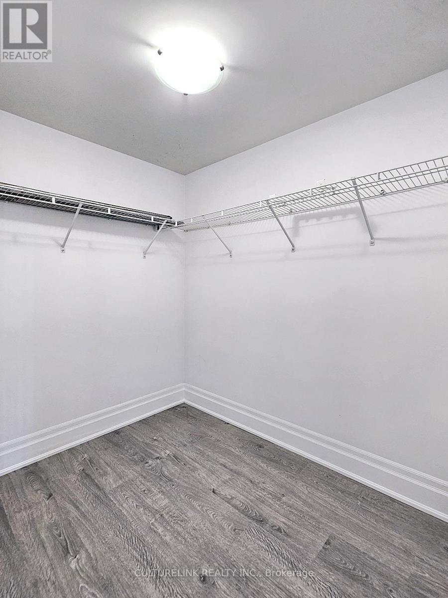 401 - 1 Upper Duke Crescent, Markham, Ontario  L6G 0B6 - Photo 11 - N14090636