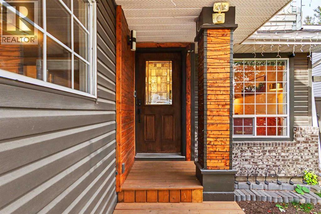 409 Citadel Hills Circle NW, Calgary, Alberta  T3G 3V4 - Photo 2 - A2351690