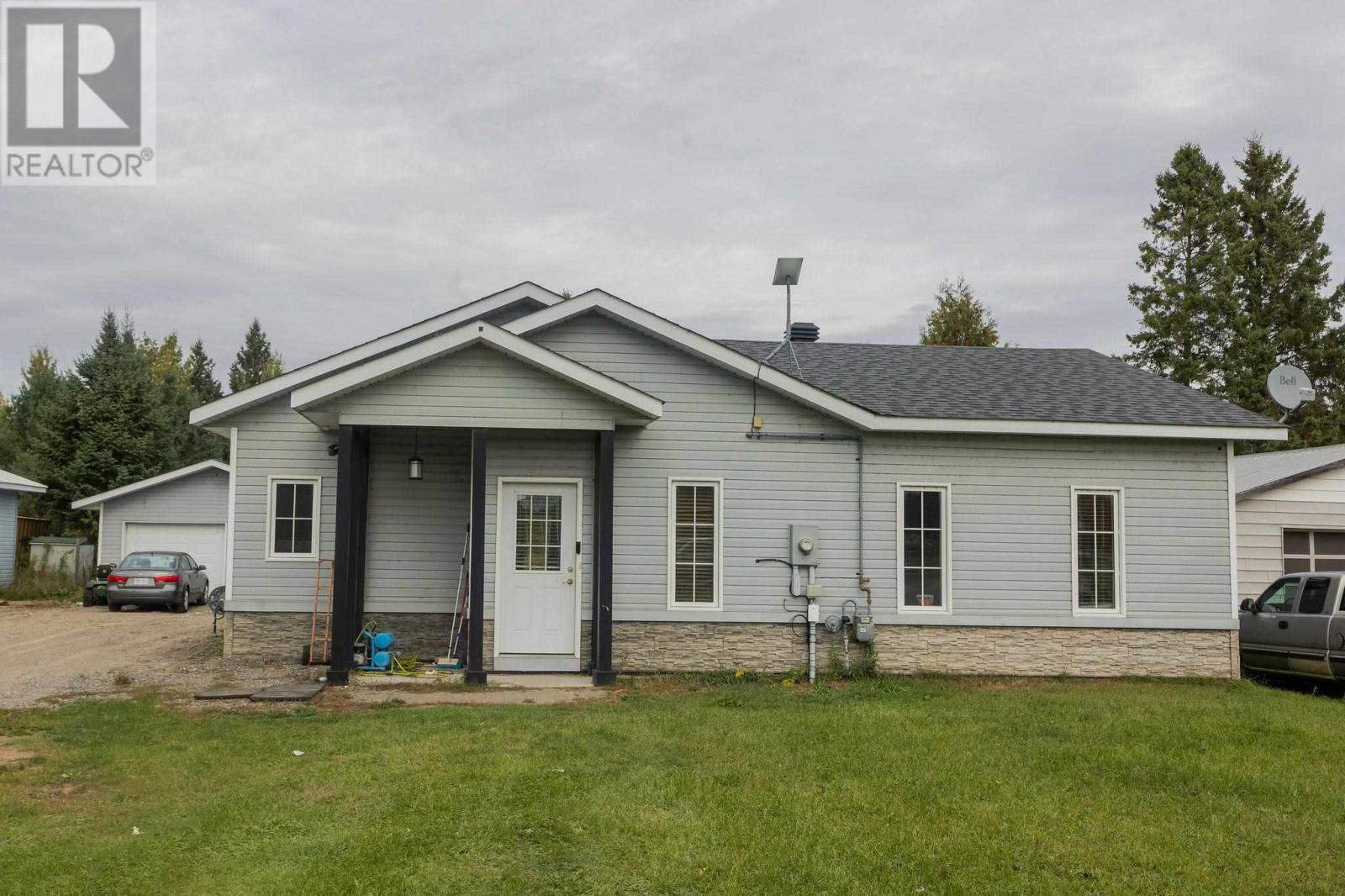 100 Bay St, Echo Bay, Ontario  P0S 1C0 - Photo 3 - SM262897