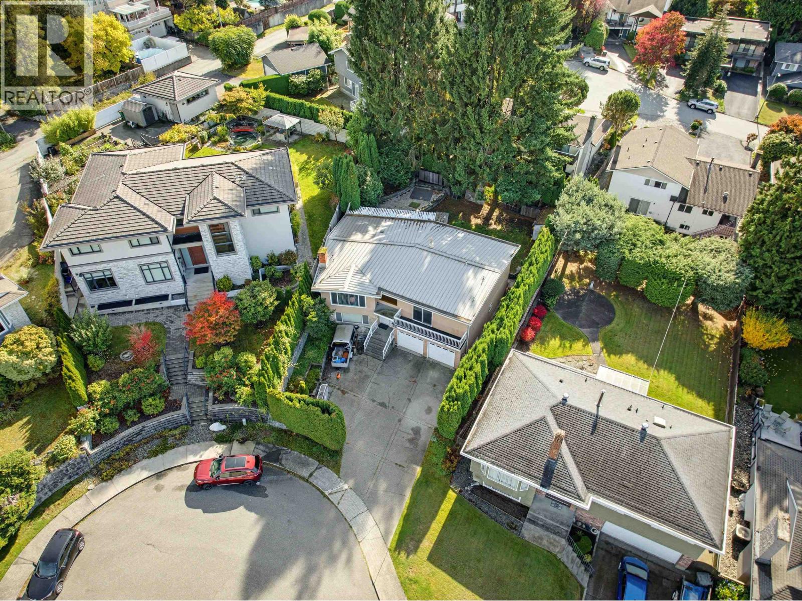 5460 Meadedale Drive, Burnaby, British Columbia  V5B 2E8 - Photo 6 - R3176205