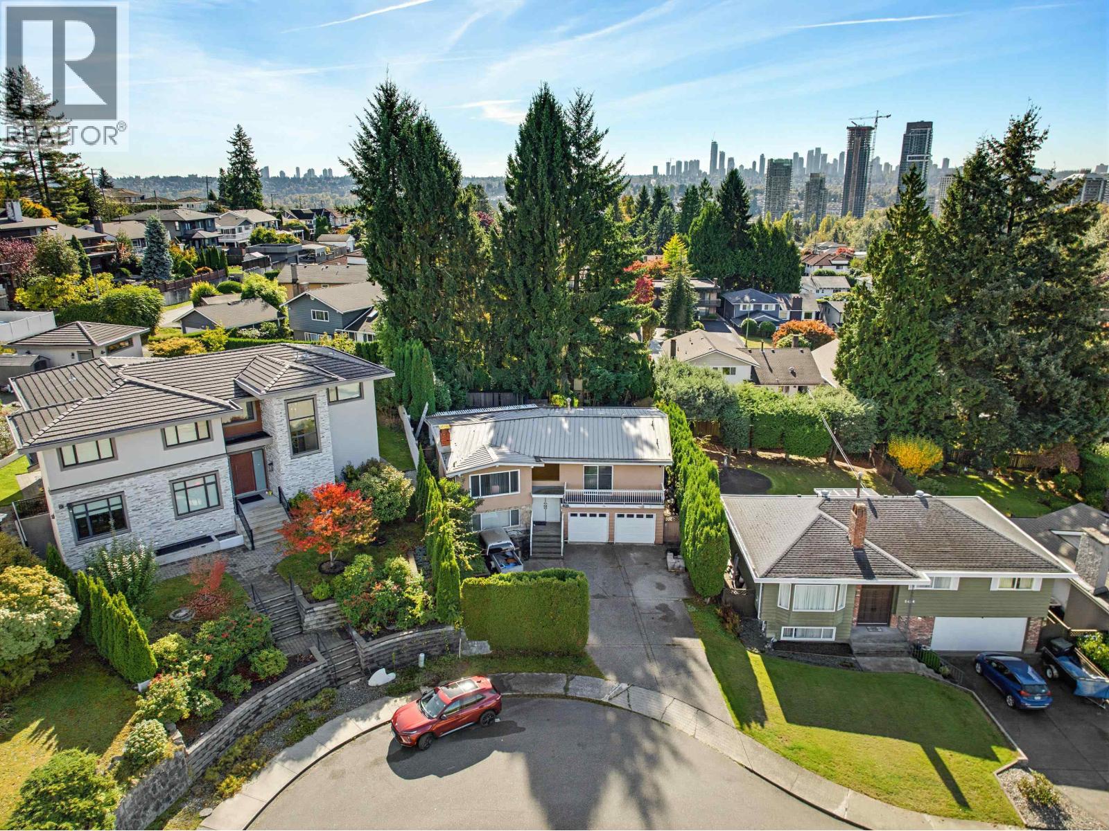 5460 Meadedale Drive, Burnaby, British Columbia  V5B 2E8 - Photo 3 - R3176205