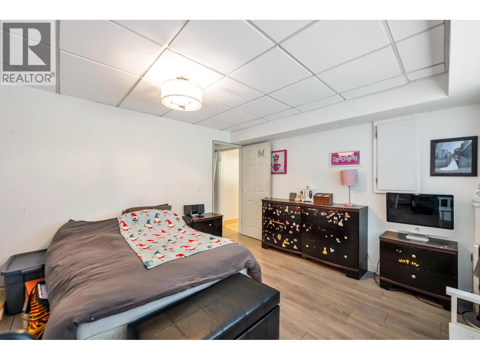5460 Meadedale Drive, Burnaby, British Columbia  V5B 2E8 - Photo 34 - R3176205