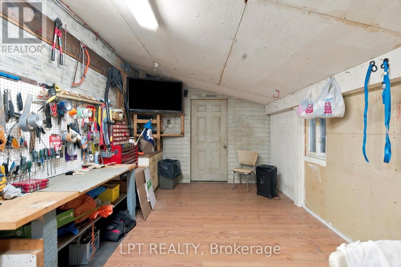 254 Victoria Street, North Middlesex, Ontario  N0M 2K0 - Photo 34 - X14090720
