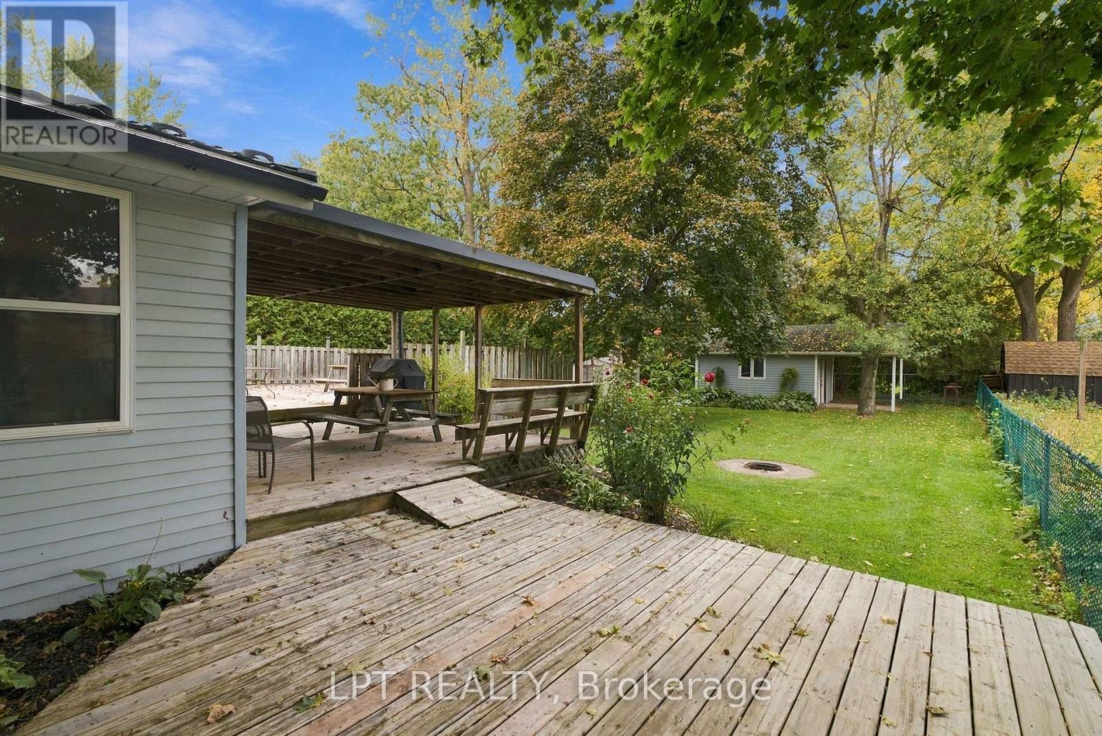 254 Victoria Street, North Middlesex, Ontario  N0M 2K0 - Photo 36 - X14090720