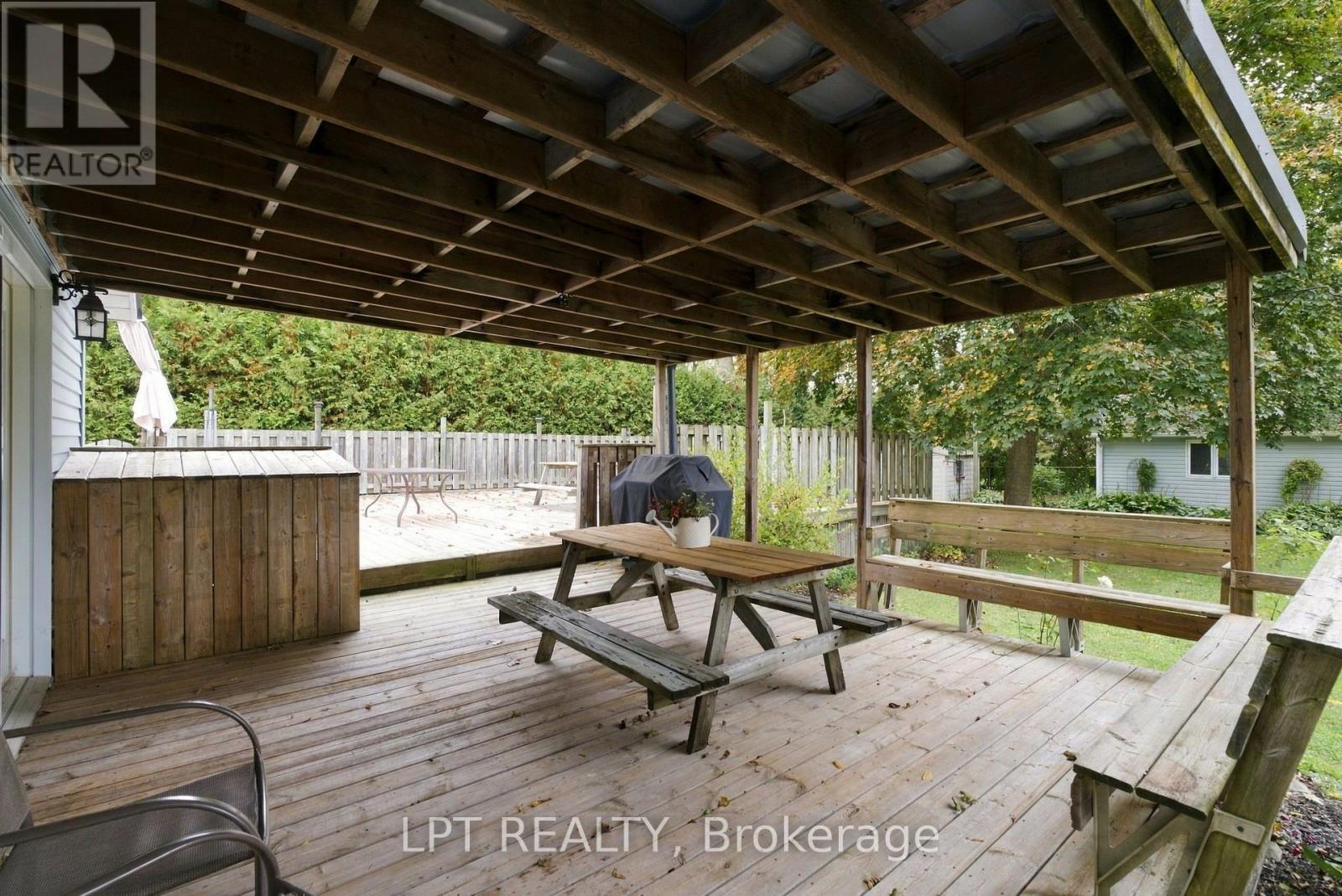 254 Victoria Street, North Middlesex, Ontario  N0M 2K0 - Photo 37 - X14090720