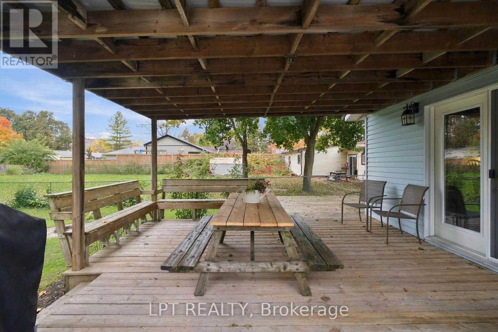 254 Victoria Street, North Middlesex, Ontario  N0M 2K0 - Photo 41 - X14090720