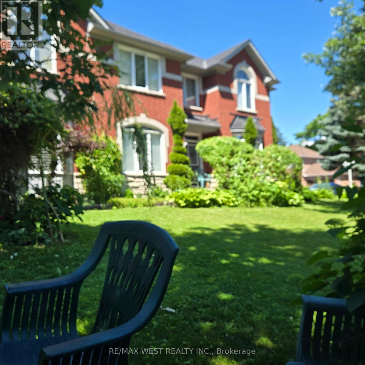 883 STROUDS LANE, Pickering, Ontario
