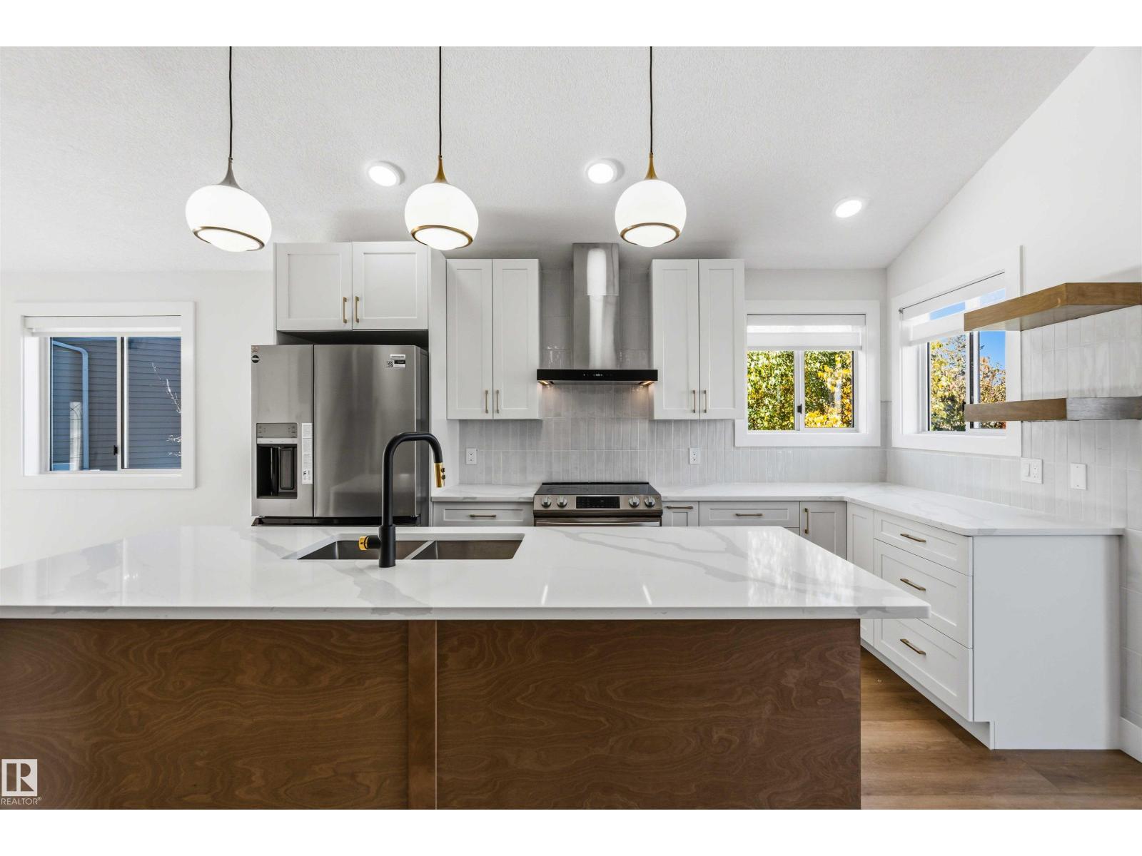 343 Jillings Cr Nw, Edmonton, Alberta  T6L 6Y3 - Photo 8 - E4513268