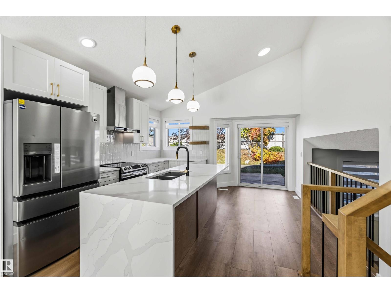 343 Jillings Cr Nw, Edmonton, Alberta  T6L 6Y3 - Photo 6 - E4513268