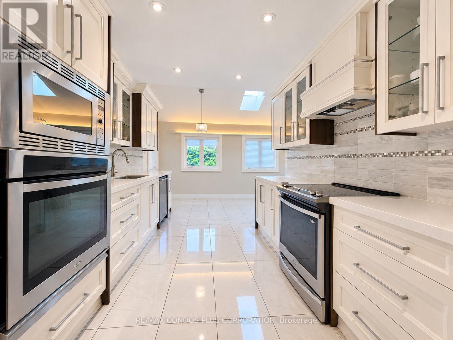 57 Colvin Crescent, Vaughan, Ontario  L4J 2N7 - Photo 8 - N14090724