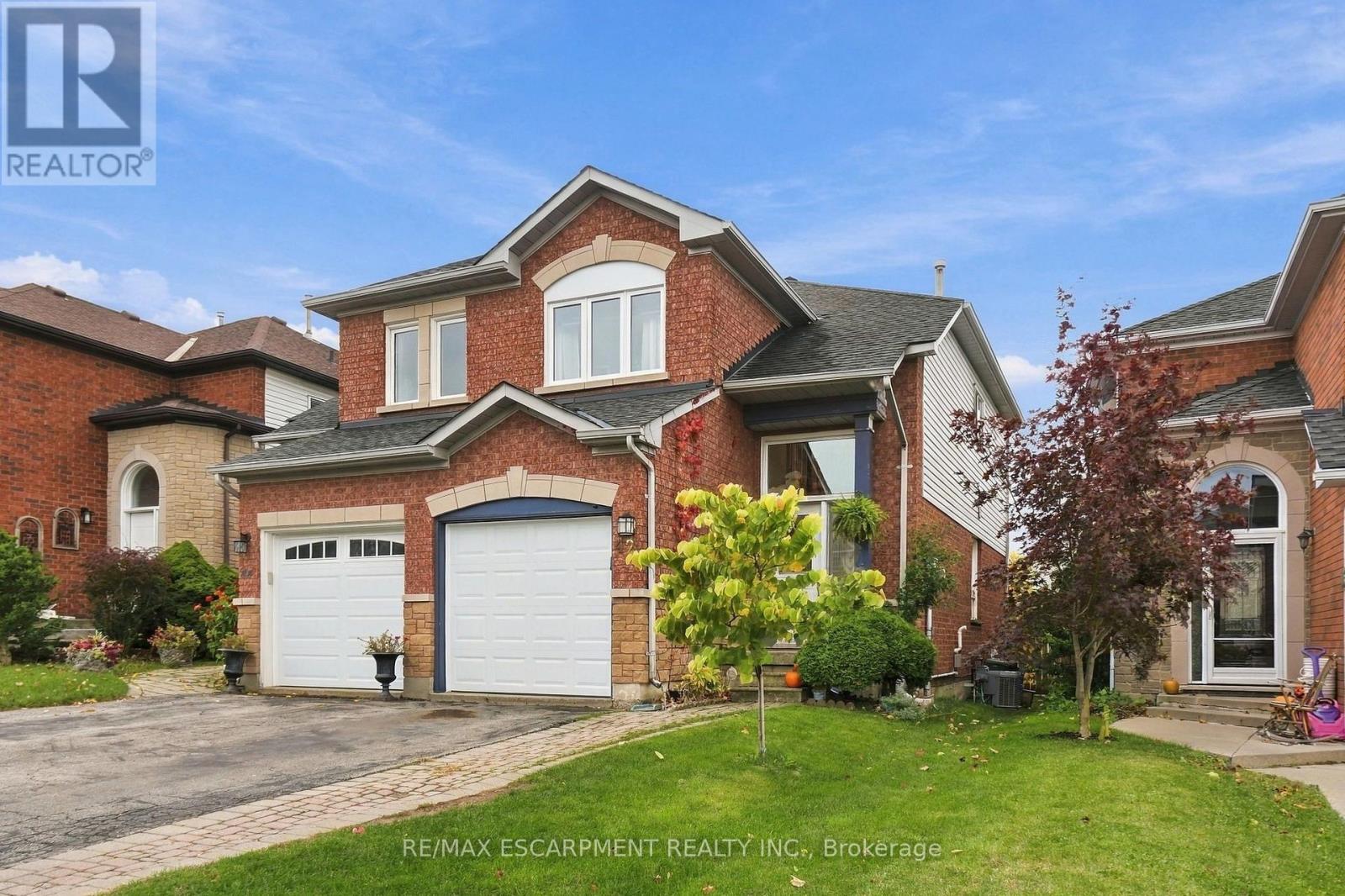 42 KILDONAN CRESCENT, Hamilton, Ontario