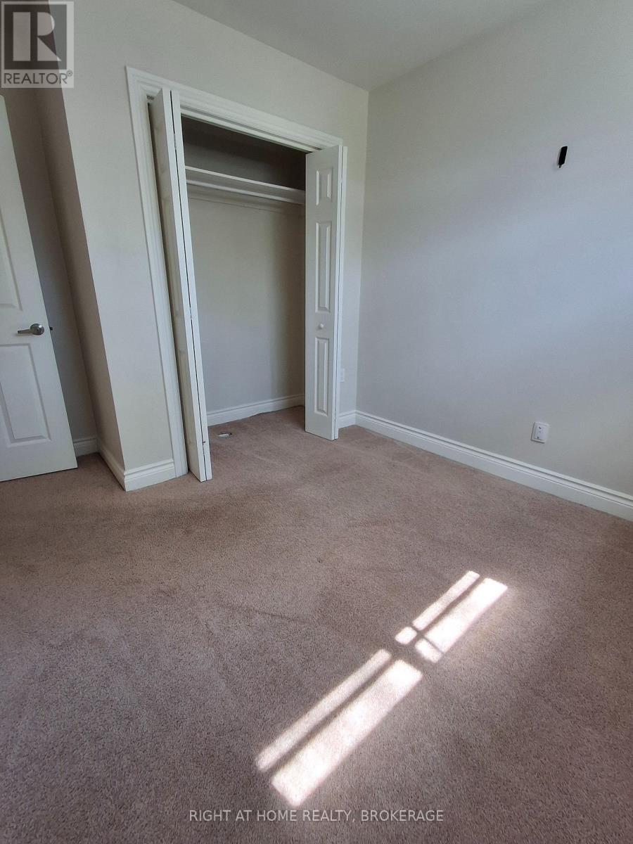 1 - 62 Christie Street, St. Catharines, Ontario  L2N 5H6 - Photo 10 - X12864776