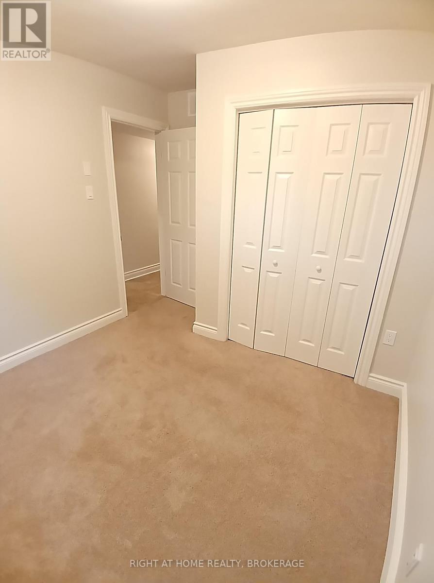 1 - 62 Christie Street, St. Catharines, Ontario  L2N 5H6 - Photo 11 - X12864776