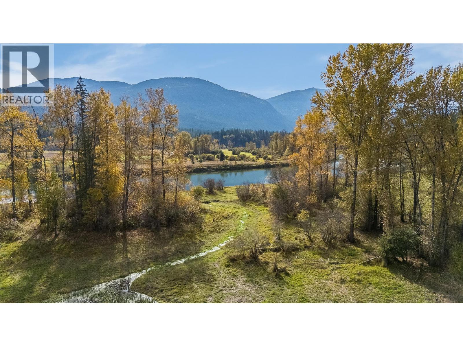 6238 Youngs Road, Winlaw, British Columbia  V0G 2J0 - Photo 4 - 10403537