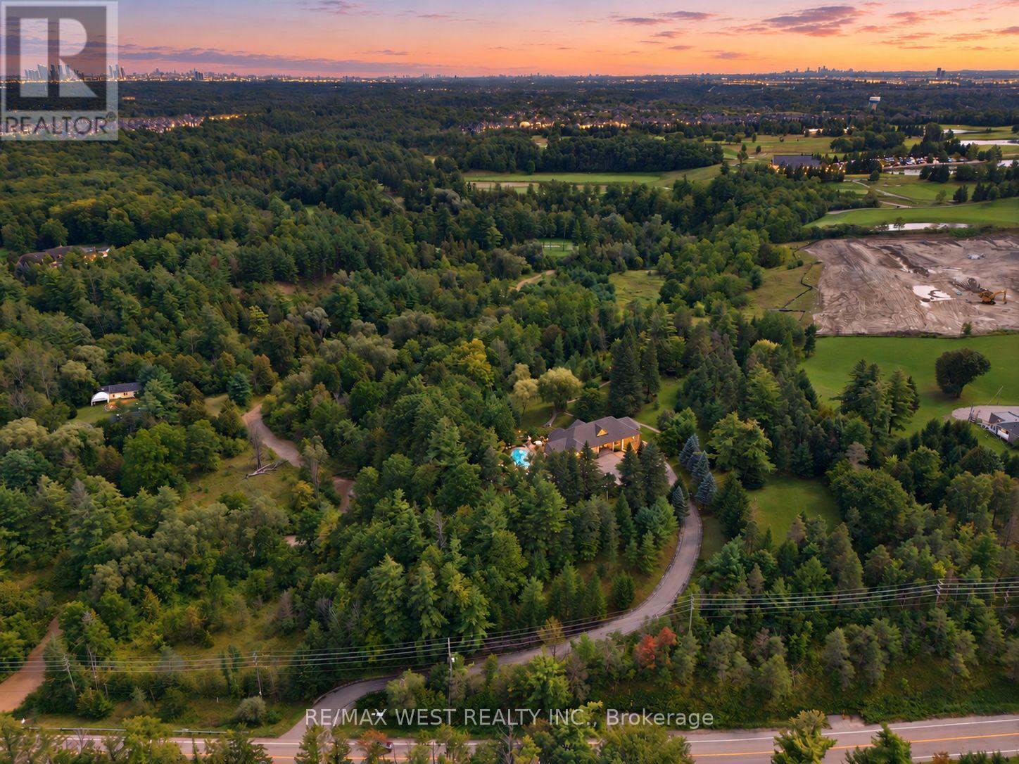 5775 Kirby Road, Vaughan, Ontario  L0J 1C0 - Photo 48 - N13752410