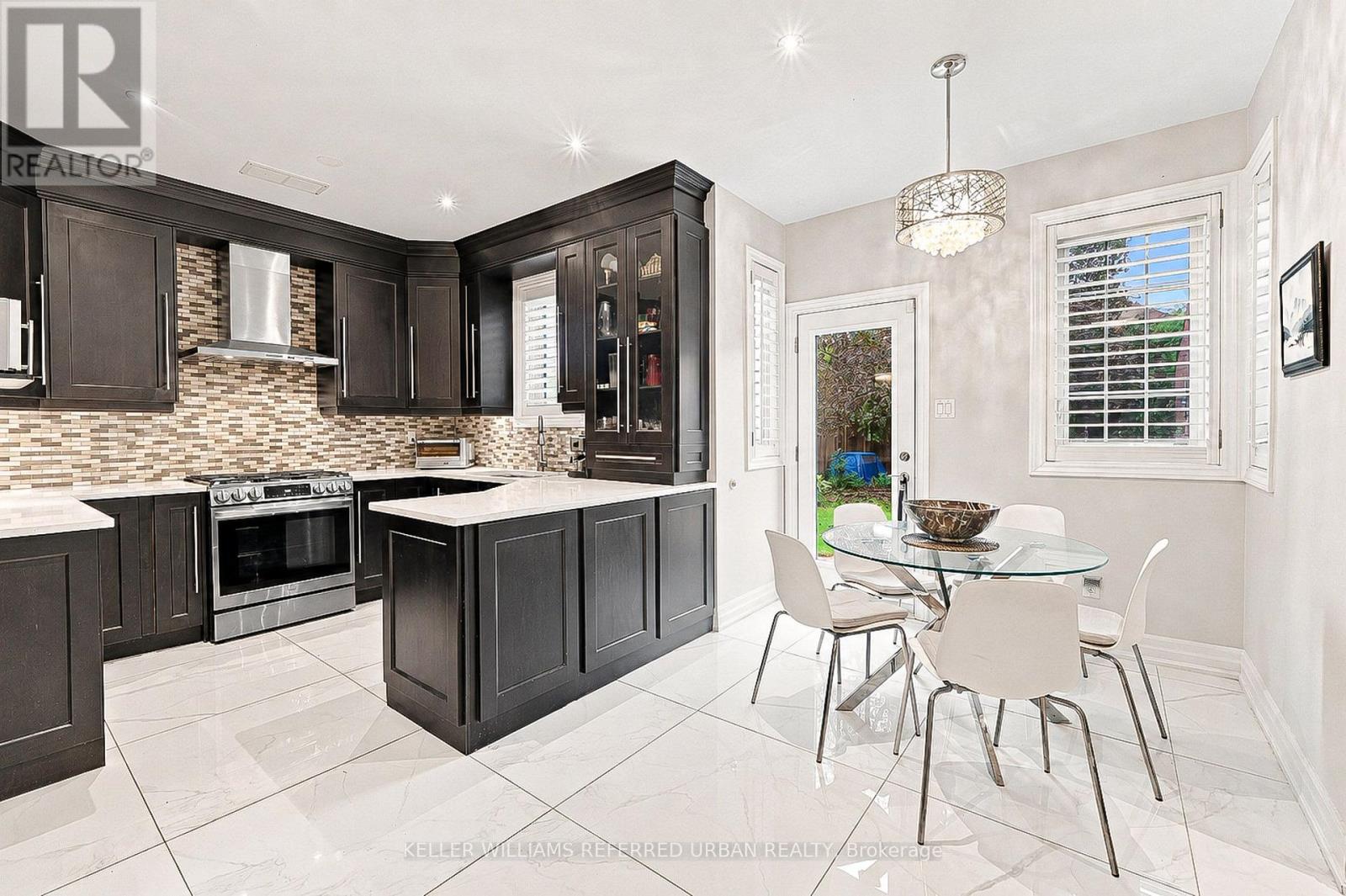 63 Oatlands Crescent, Richmond Hill, Ontario  L4C 9P2 - Photo 13 - N14082056