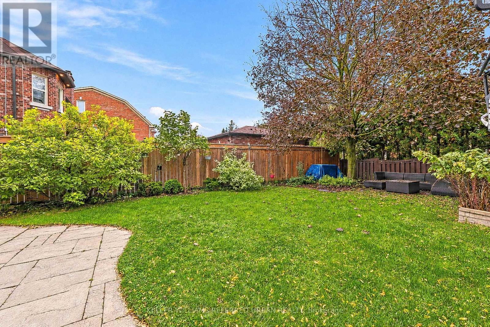 63 Oatlands Crescent, Richmond Hill, Ontario L4C 9P2 - Photo 50 - N14082056