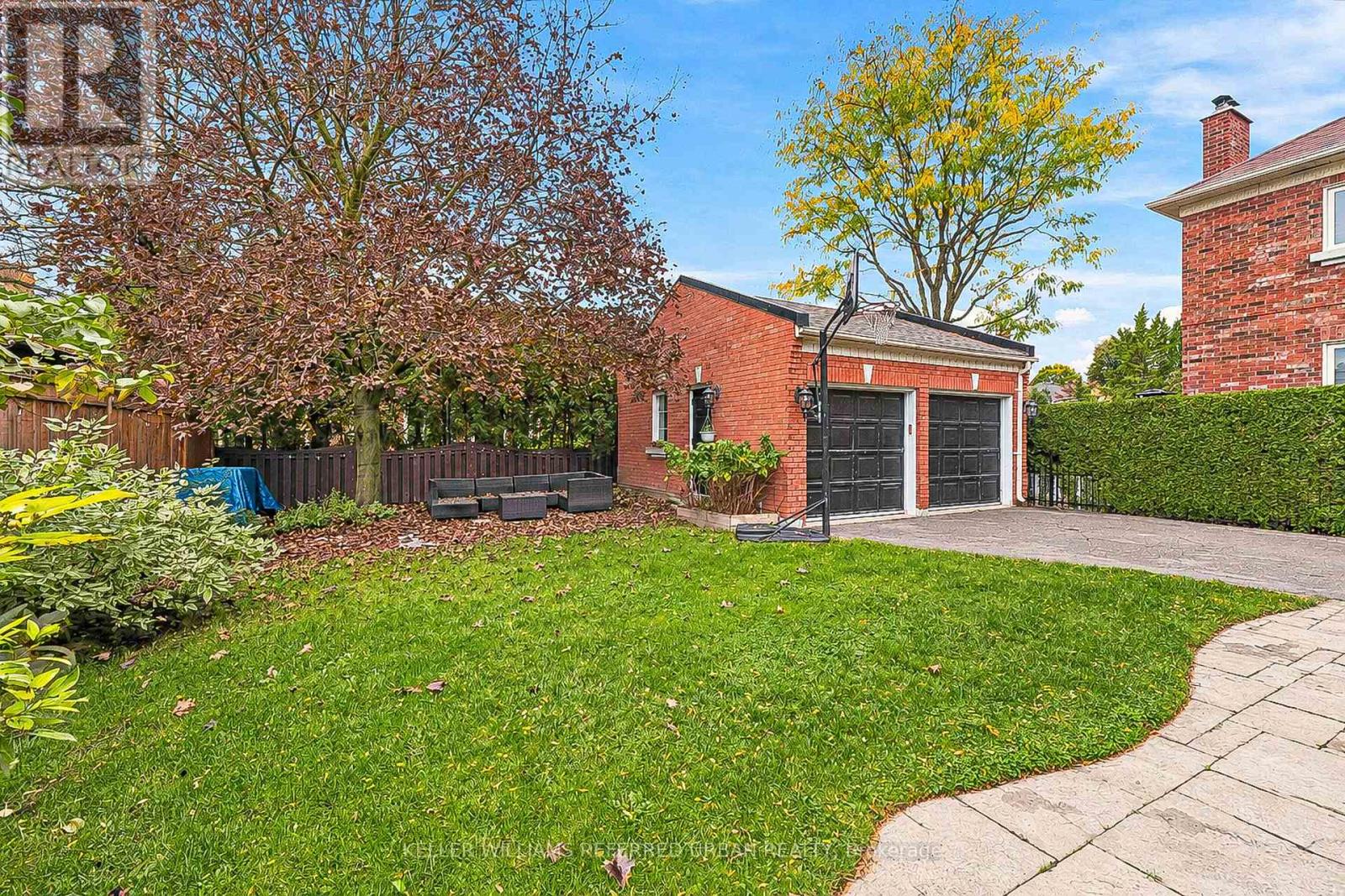 63 Oatlands Crescent, Richmond Hill, Ontario L4C 9P2 - Photo 48 - N14082056