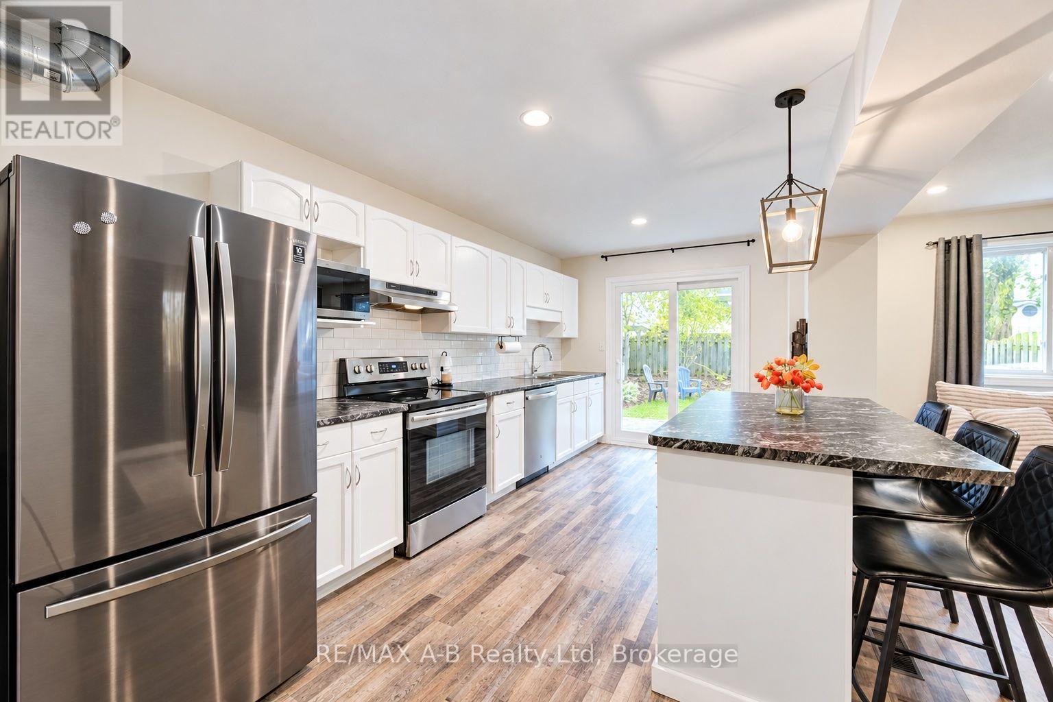 78 Hostetler Road, Wilmot, Ontario  N3A 2E2 - Photo 8 - X14090730