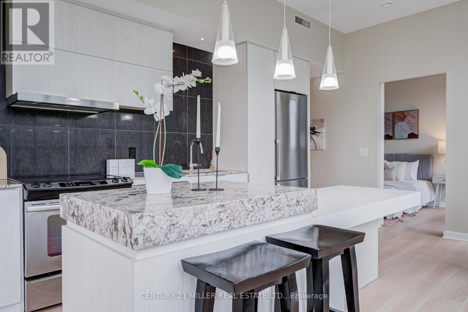 1001 - 101 Charles Street E, Toronto, Ontario  M4Y 0A9 - Photo 12 - C14090736