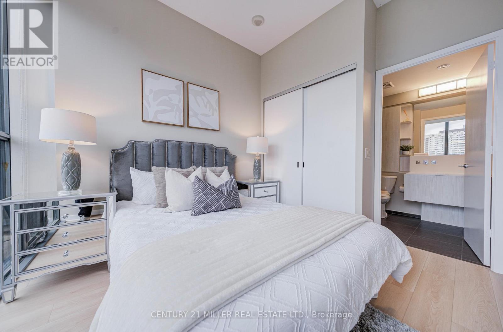 1001 - 101 Charles Street E, Toronto, Ontario  M4Y 0A9 - Photo 21 - C14090736