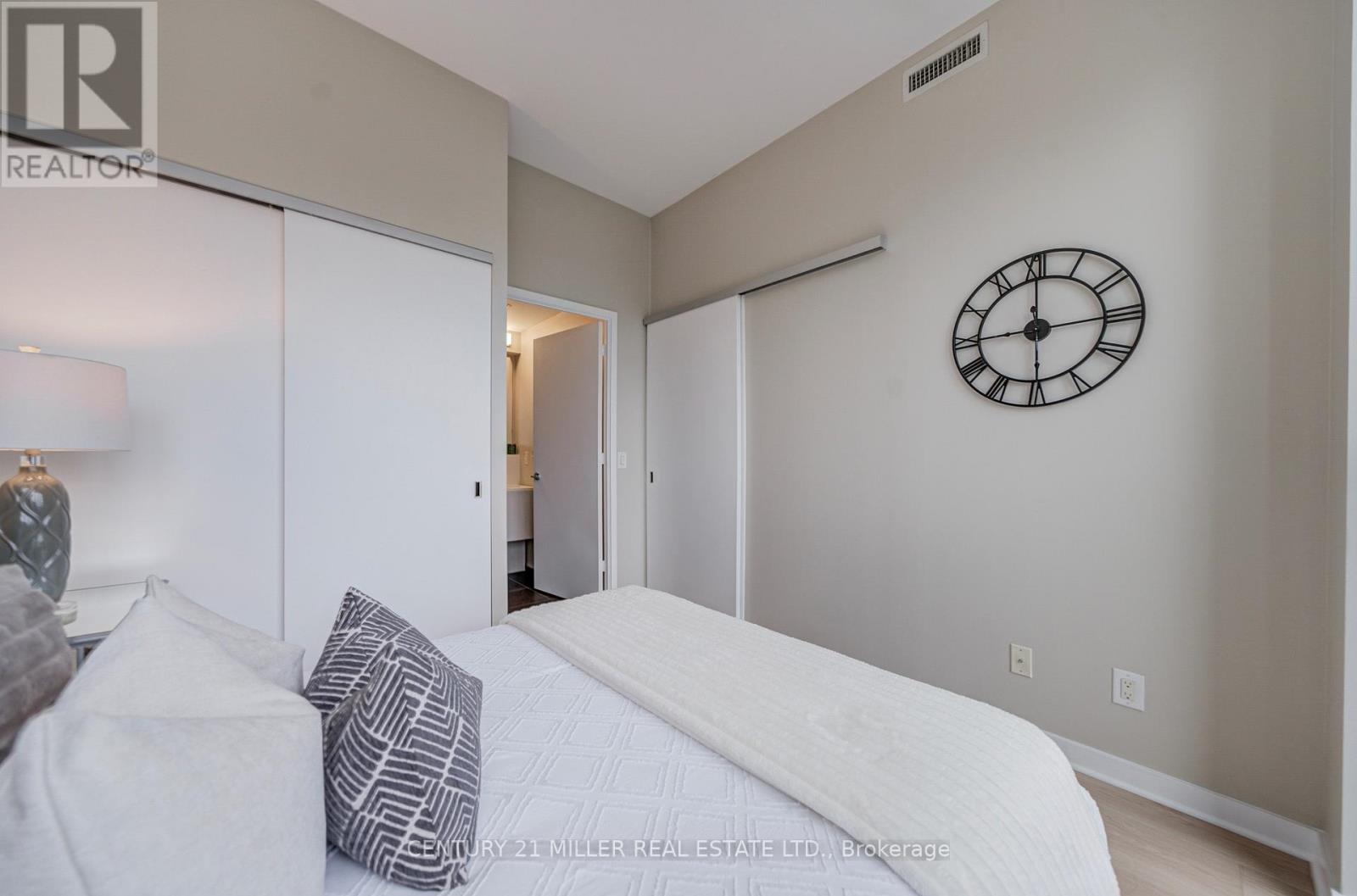 1001 - 101 Charles Street E, Toronto, Ontario  M4Y 0A9 - Photo 23 - C14090736