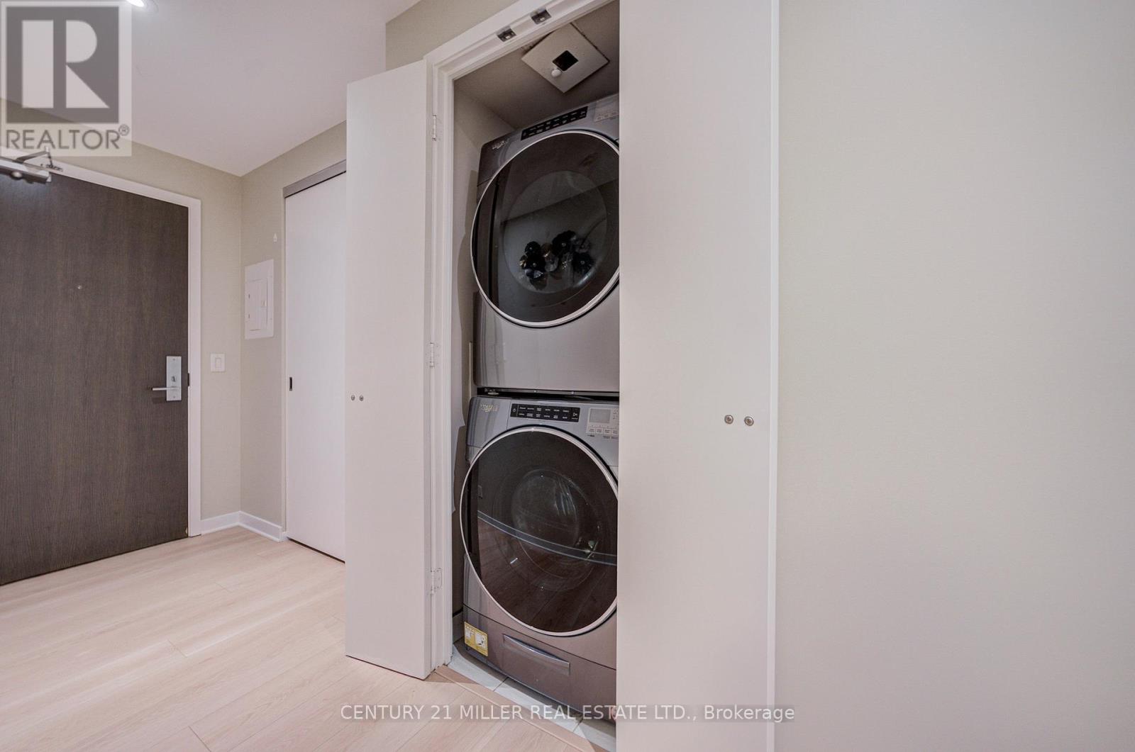 1001 - 101 Charles Street E, Toronto, Ontario  M4Y 0A9 - Photo 31 - C14090736