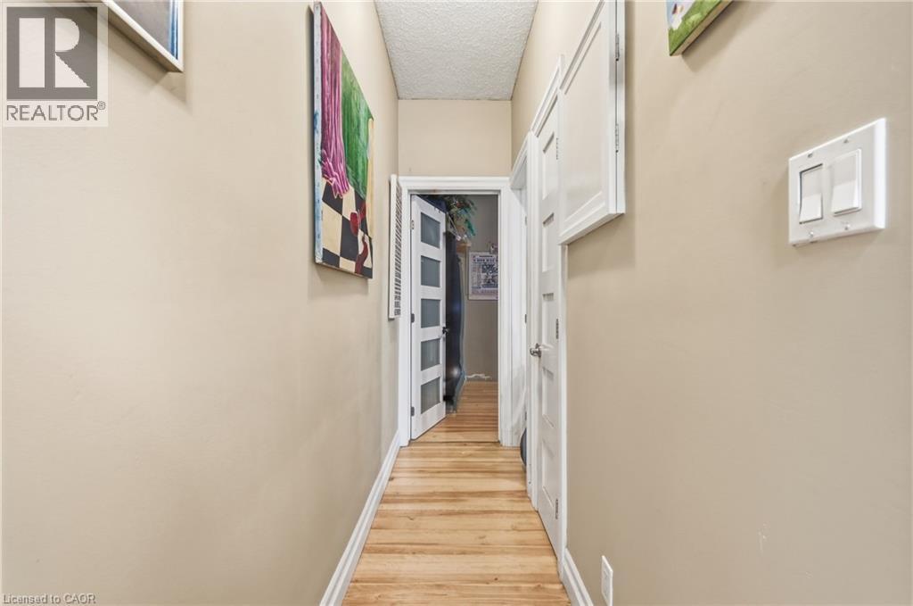 802 King Street W Unit# 2, Hamilton, Ontario  L8S 1K1 - Photo 21 - 40871668