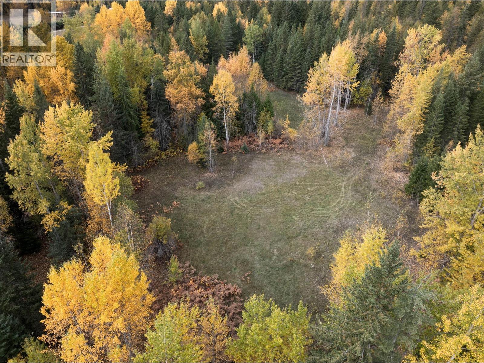 T32 Larch Hills Road, Grindrod, British Columbia  V1E 2Y4 - Photo 2 - 10403871
