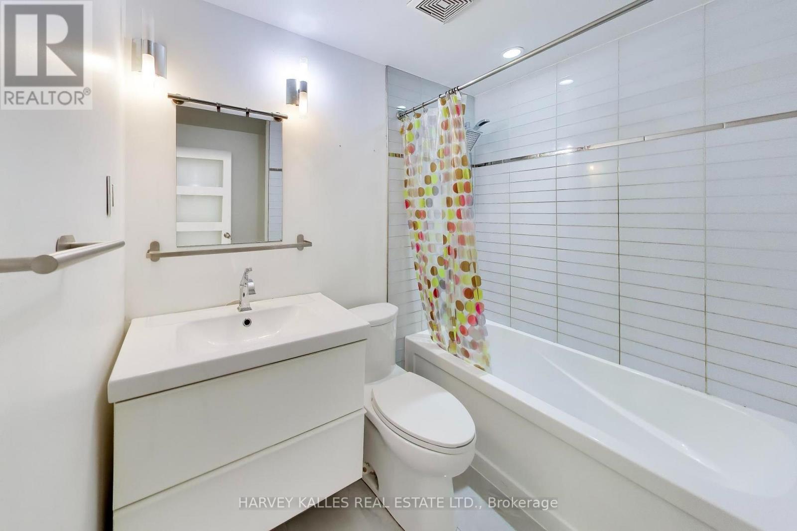 80 Sherwood Forest Drive, Markham, Ontario  L3P 1R1 - Photo 16 - N14090752