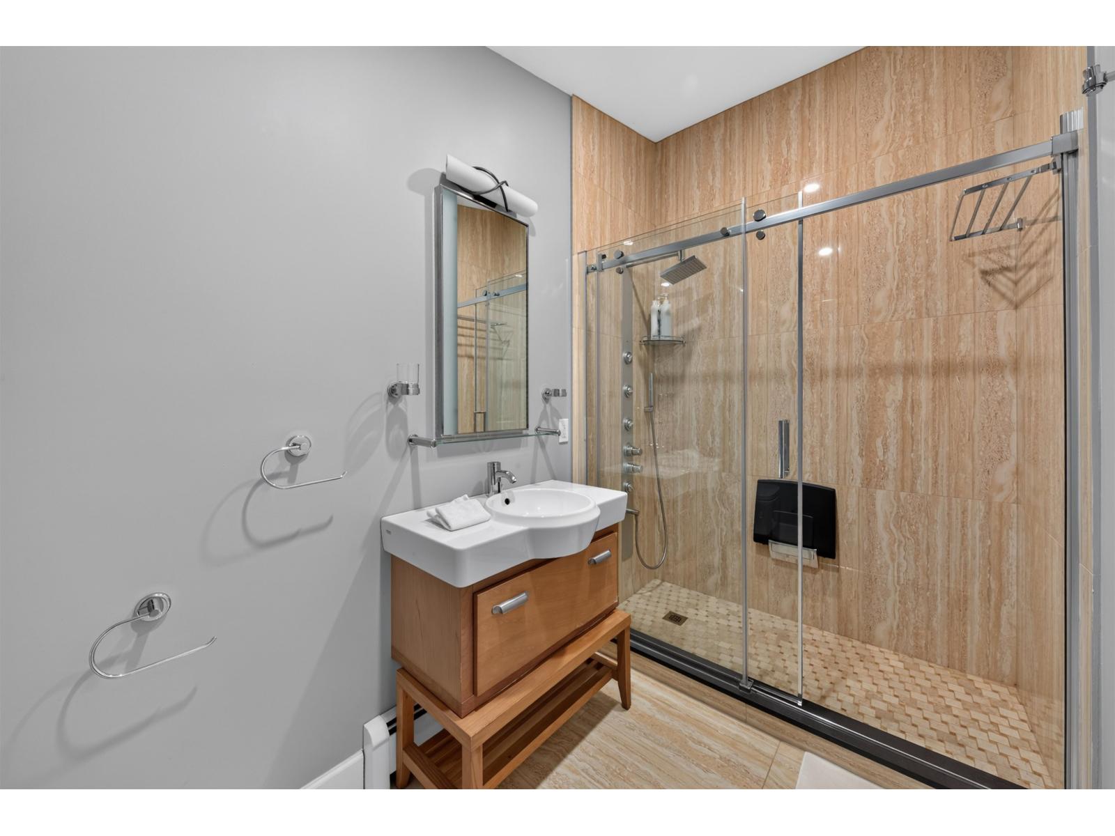 14387 24a Avenue, Surrey, British Columbia  V4P 1R8 - Photo 26 - R3176209